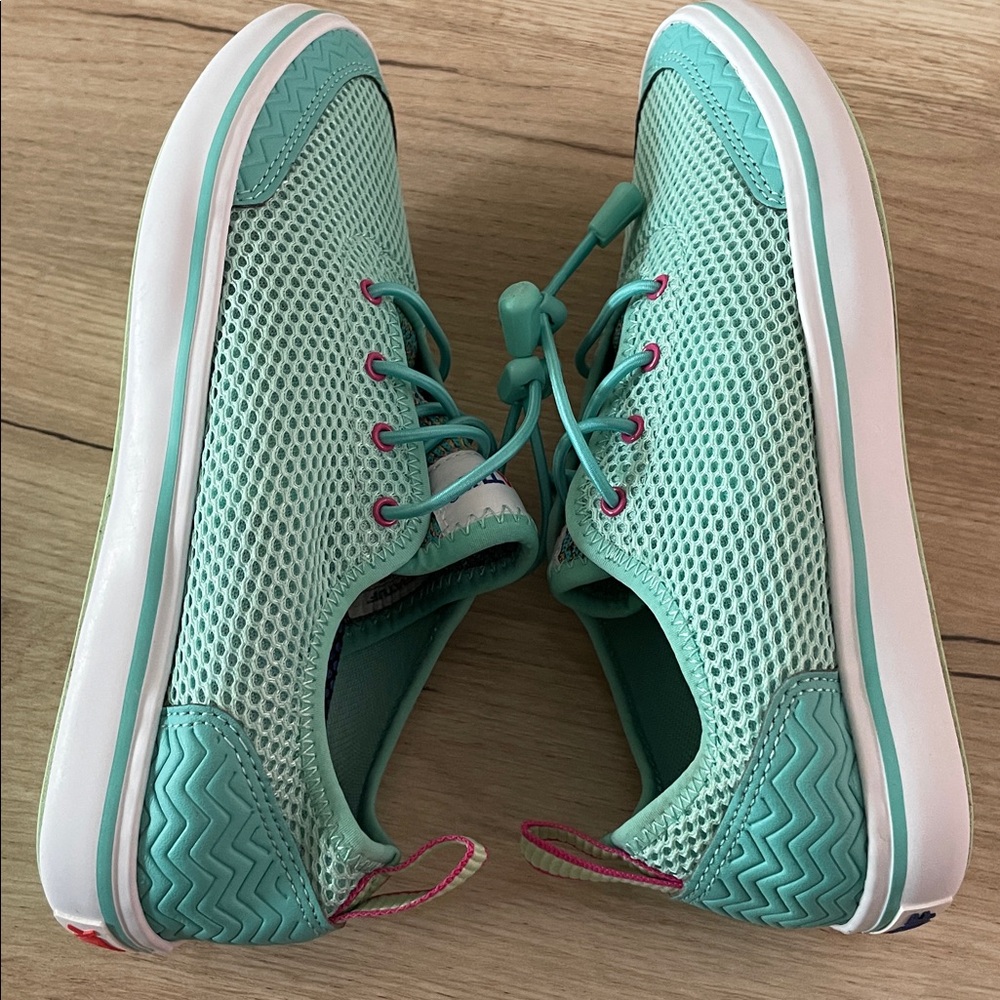 XTRATUF Women Size 7 Aqua Water Shoes Teal Quick Dry Slip On Beach - Picture 8 of 9